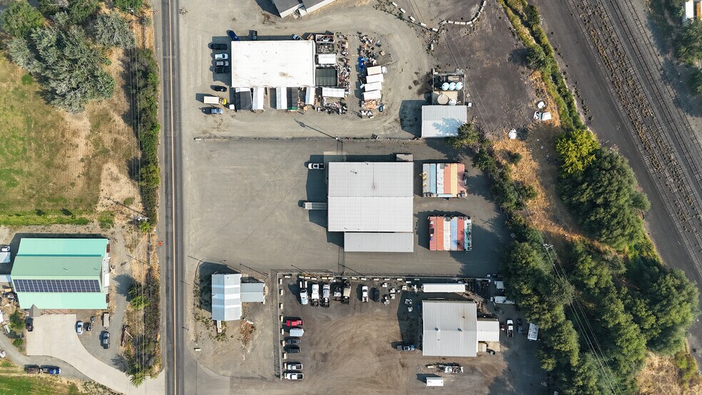 More Photos Of 220 S Railroad Ave, Ellensburg Industrial For Sale