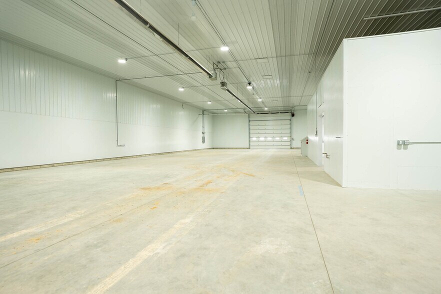 More Photos Of N5550 County Road Z, Onalaska Flex For Sale