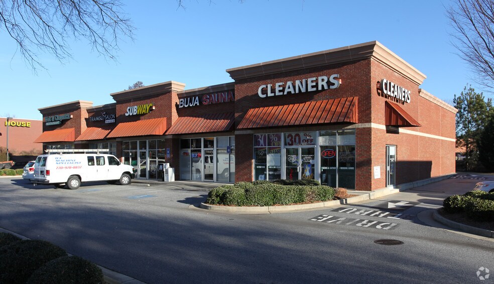 More Photos Of 1525 McFarland Rd, Alpharetta Storefront For Lease