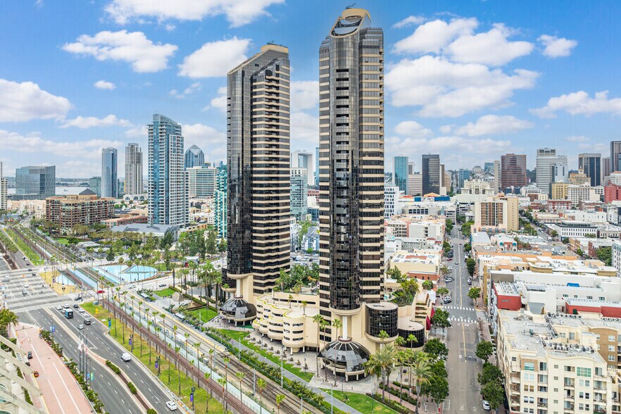 Primary Photo Of 100-200 Harbor Dr, San Diego Apartments For Lease