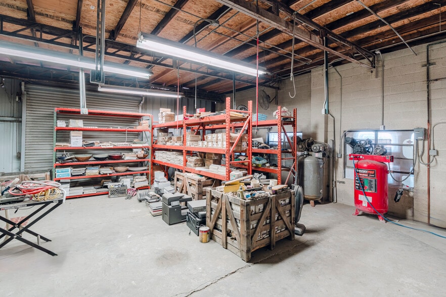 More Photos Of 1679 E Ramsey St, Banning Freestanding For Sale