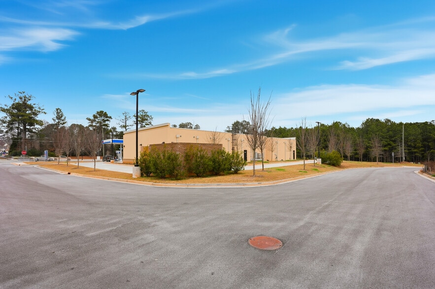 More Photos Of 7101 Covington Hwy, Stonecrest Convenience Store For Lease