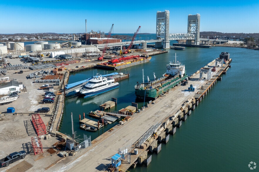 More Photos Of 555 South St, Quincy Land For Lease