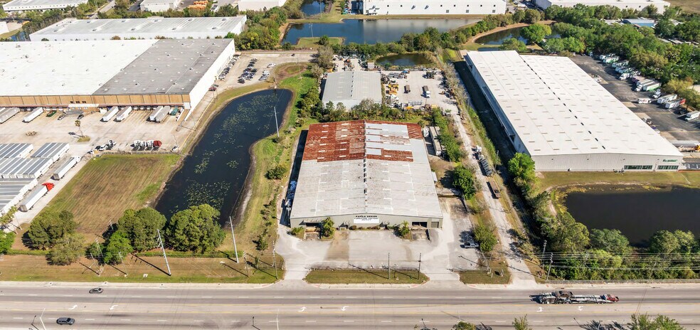 More Photos Of 701 W Landstreet Rd, Orlando Warehouse For Sale