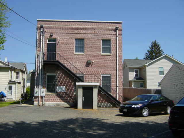 More Photos Of 151 W Washington Ave, Washington Office For Lease