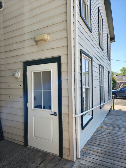 More Photos Of 3 Hulme Ave, Hulmeville Loft Creative Space For Lease