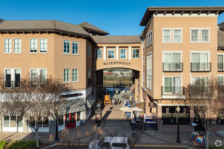 More Photos Of 700 Main St, Napa Unknown For Lease