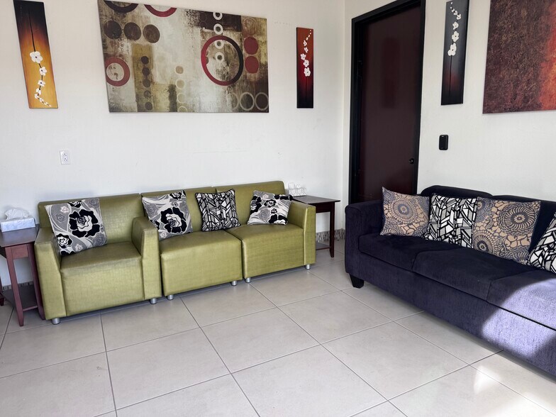 More Photos Of 2200 George Dieter Dr, El Paso Healthcare For Sale