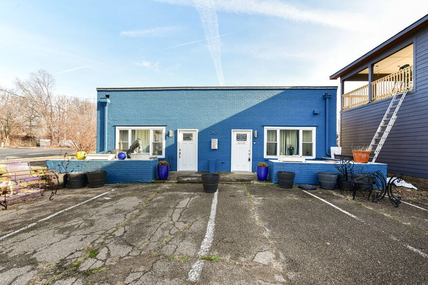 More Photos Of 2421 Central Ave, Indianapolis Office For Sale