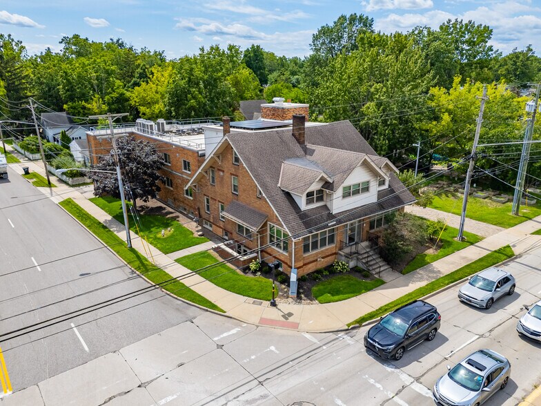 More Photos Of 77 W Bagley Rd, Berea Apartments For Sale