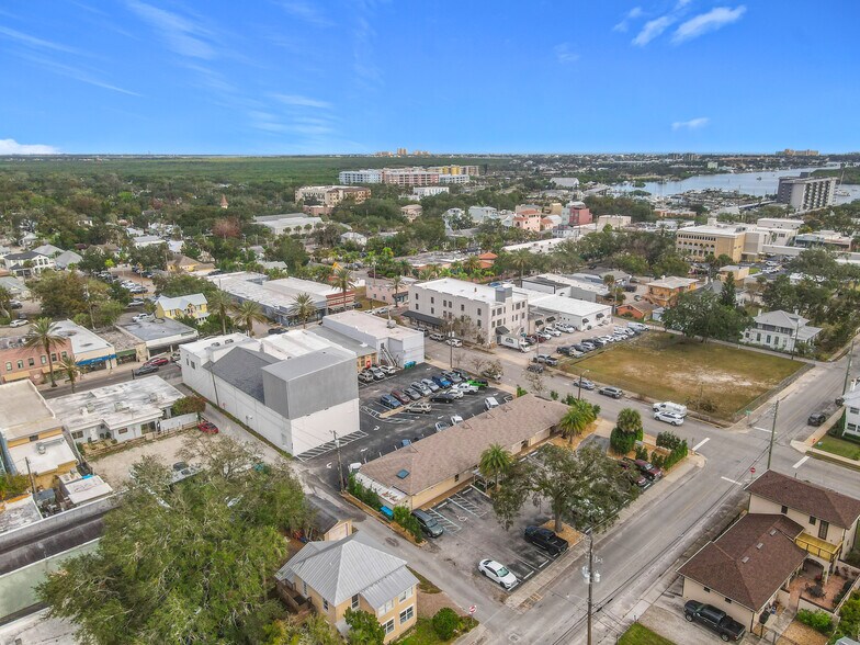More Photos Of 405 Downing St, New Smyrna Beach Medical For Sale
