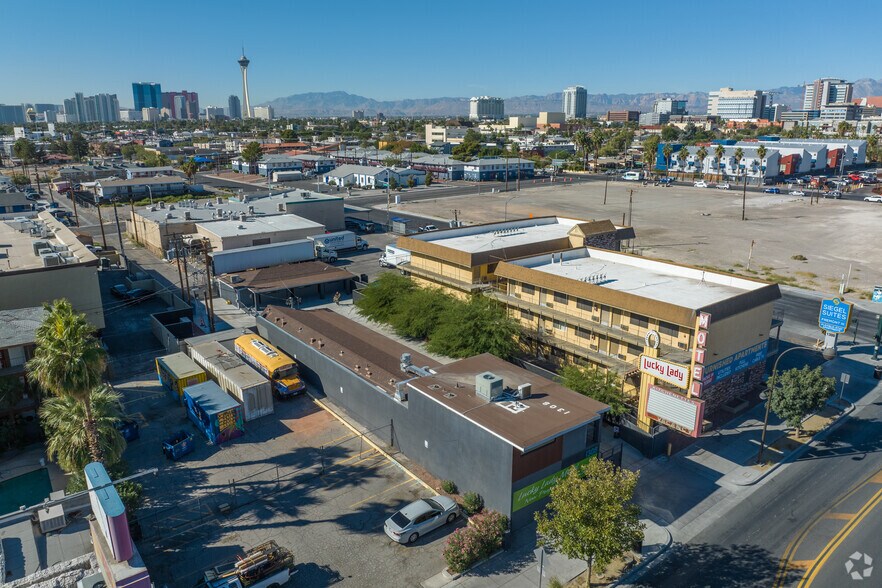 More Photos Of 1308 E Fremont St, Las Vegas Apartments For Sale