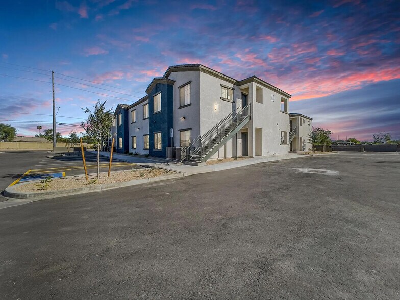 Primary Photo Of , Phoenix Multifamily For Sale