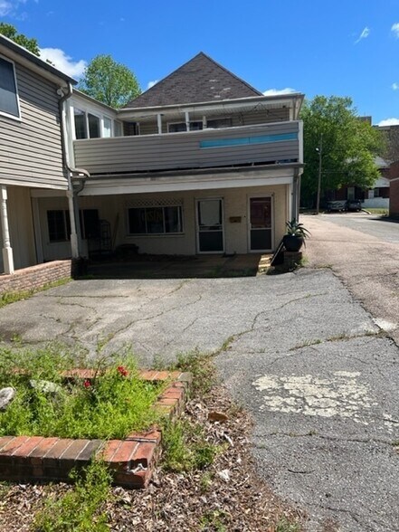 More Photos Of 199 Summitt St, Memphis Office For Sale