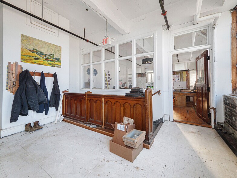 More Photos Of 11500 Joseph Campau St, Hamtramck Auto Dealership For Sale