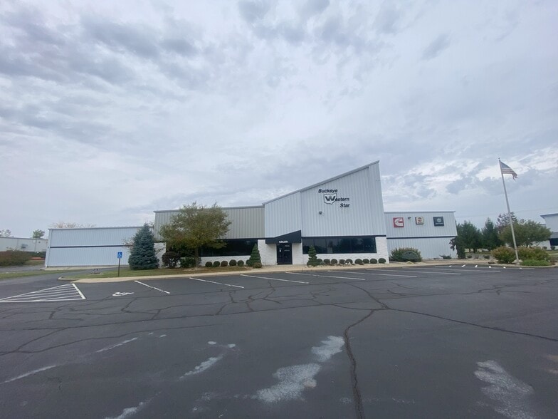 Primary Photo Of 7605 Commerce Pl, Plain City Service For Sale