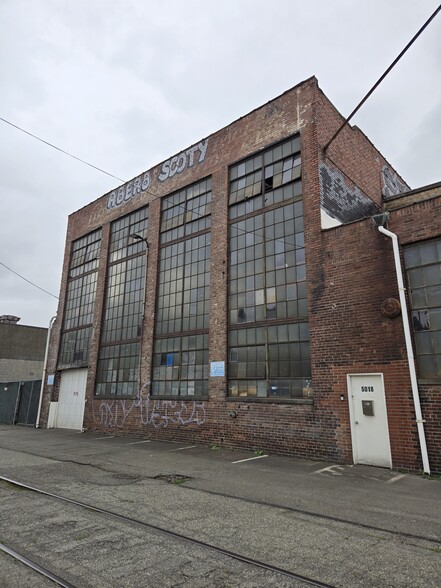 More Photos Of 5015-5025 Colorado Ave S, Seattle Warehouse For Lease