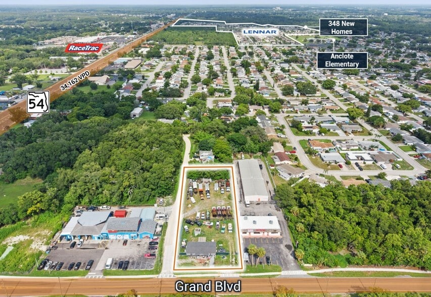 More Photos Of 3830 Grand Blvd, New Port Richey Flex For Sale