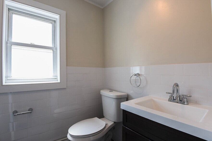 More Photos Of 494 Avenue C, Bayonne Apartments For Sale