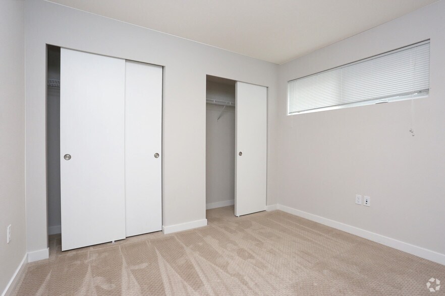 More Photos Of 13280 Linden Ave N, Seattle Apartments For Lease