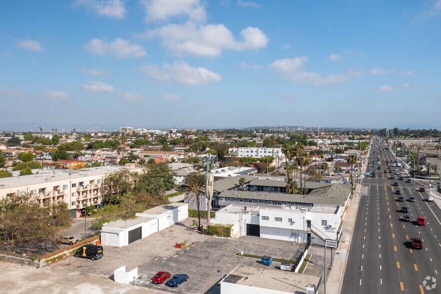 More Photos Of 923 S Prairie Ave, Inglewood Warehouse For Lease
