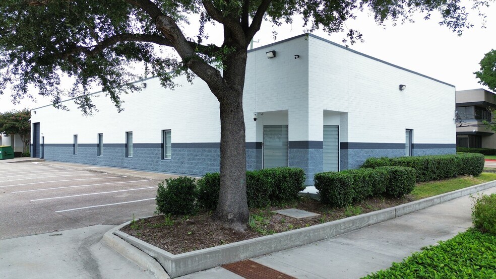 Primary Photo Of 3664 Walnut Bend Ln, Houston Office For Lease