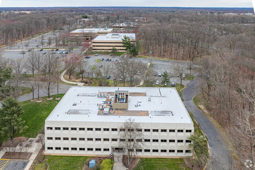 More Photos Of 101 College Rd E, Princeton Medical For Lease