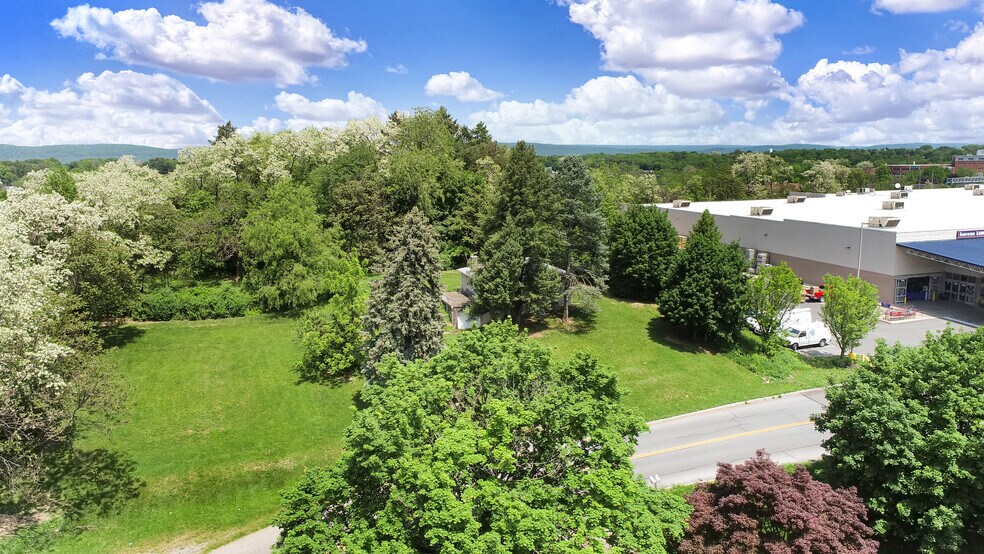 More Photos Of 4014 Victoria Ave, Harrisburg Land For Sale