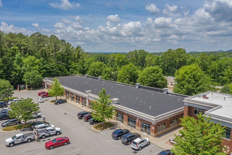 More Photos Of 101 Forrest Crossing Blvd, Franklin Office For Lease