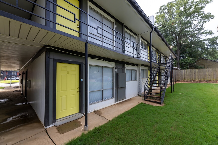 More Photos Of 625 Brister St, Memphis Apartments For Sale