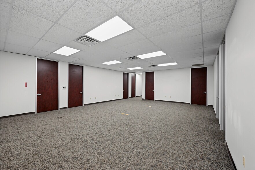 More Photos Of 10845 Strang Rd, La Porte Warehouse For Lease