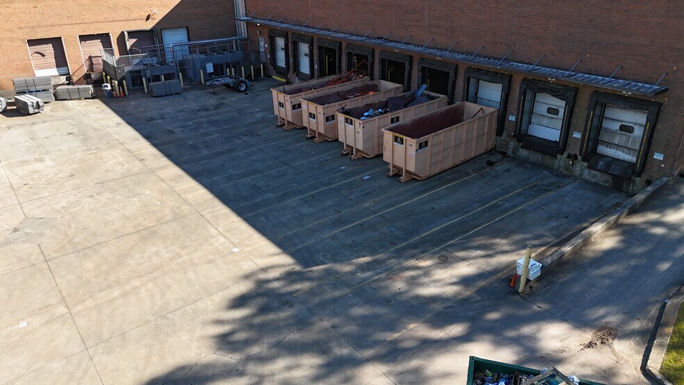 More Photos Of 4820 N Church Ln SE, Atlanta Warehouse For Lease