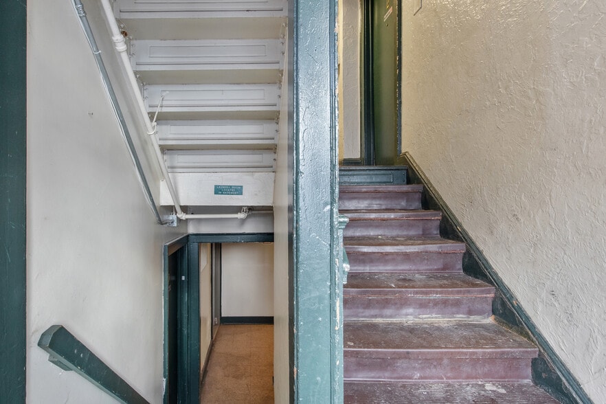 More Photos Of 1000 Bellevue Ave, Syracuse Apartments For Sale