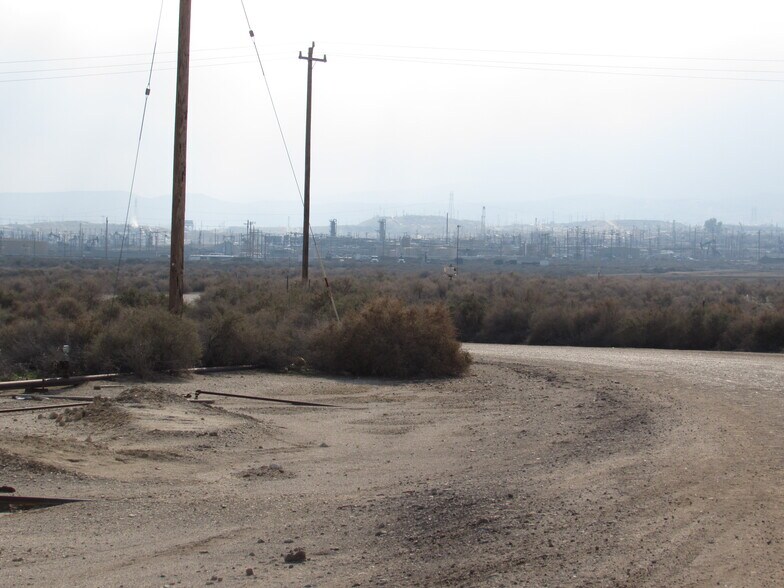 More Photos Of 099-322-23-00-4 West Side Hwy 33, Mc Kittrick Land For Sale