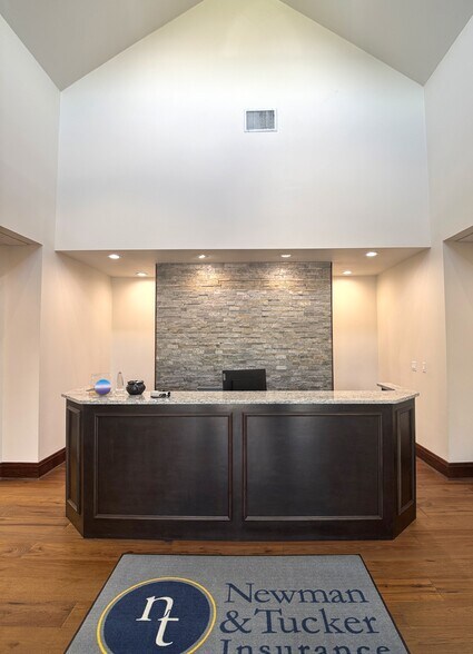 More Photos Of 10 Town Center Blvd, Crestview Hills Medical For Sale