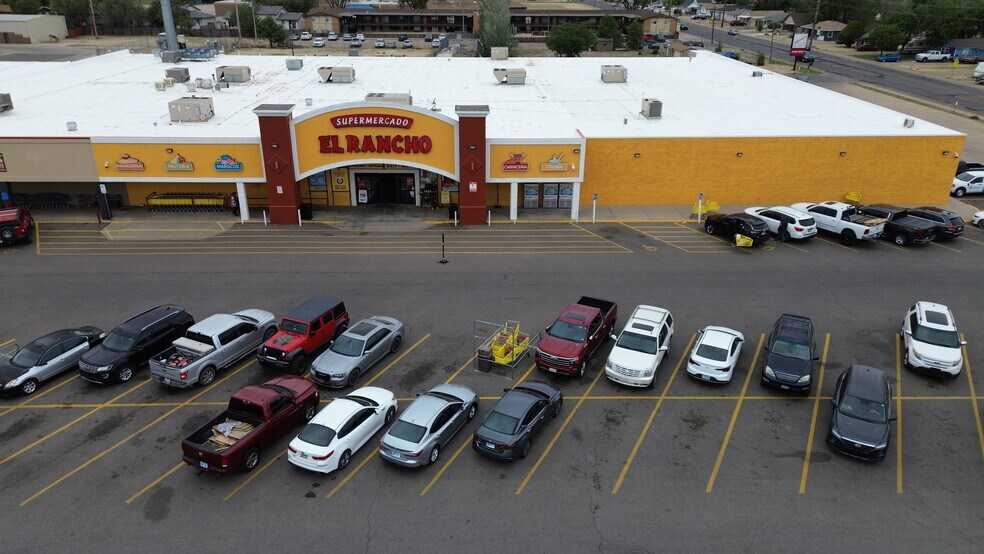 More Photos Of 910 S Kansas Ave, Liberal General Retail For Sale