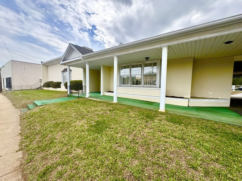 More Photos Of 2025 N Main St, Danville Religious Facility For Sale