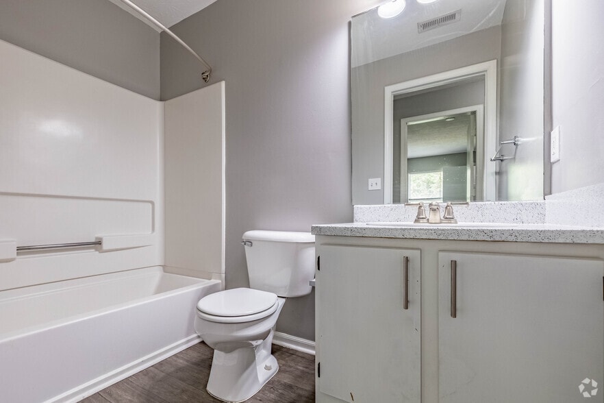 More Photos Of 100 River Rd, Lawrenceburg Apartments For Sale