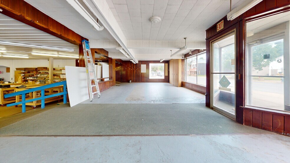 More Photos Of 99 Delaware St, Walton General Retail For Sale