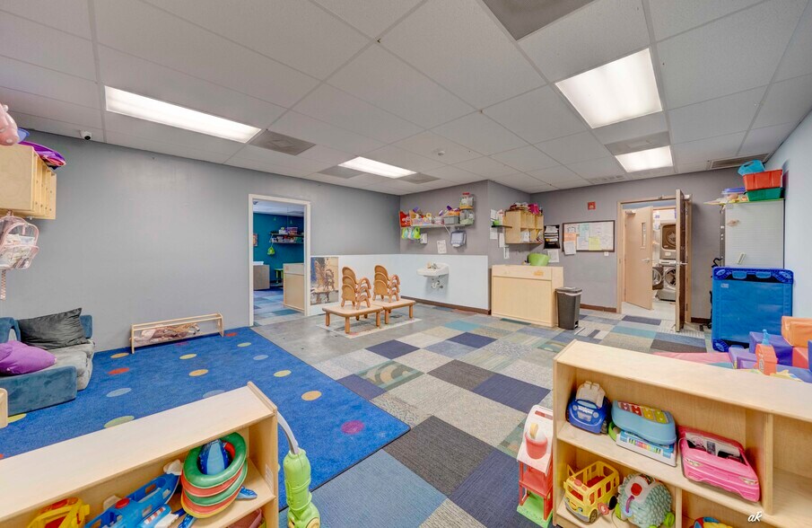 More Photos Of 1712 Beck Ave, Panama City Office For Sale