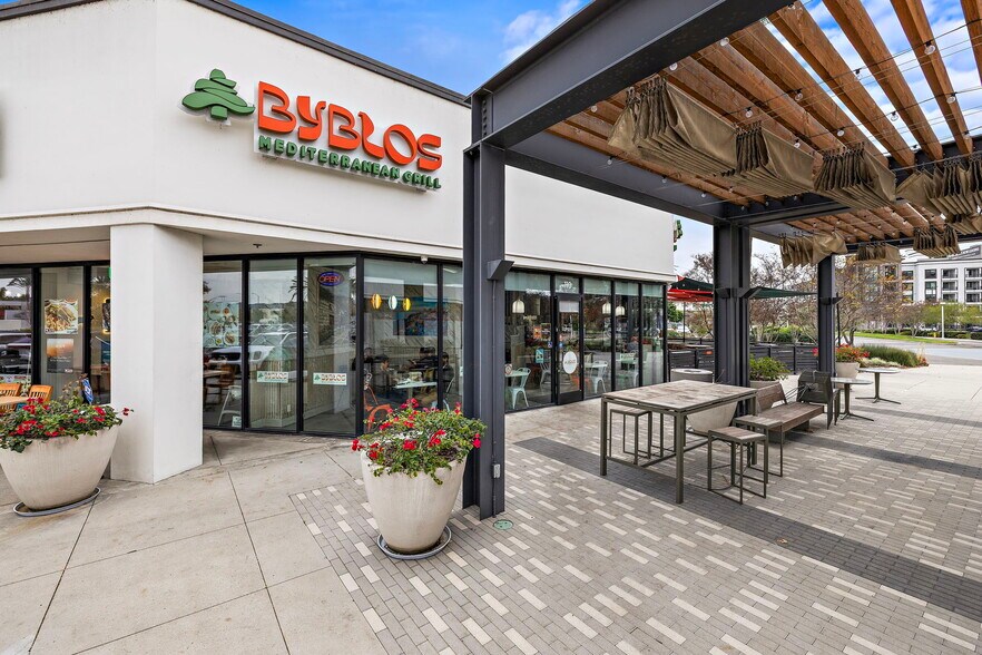 More Photos Of , Anaheim General Retail For Sale