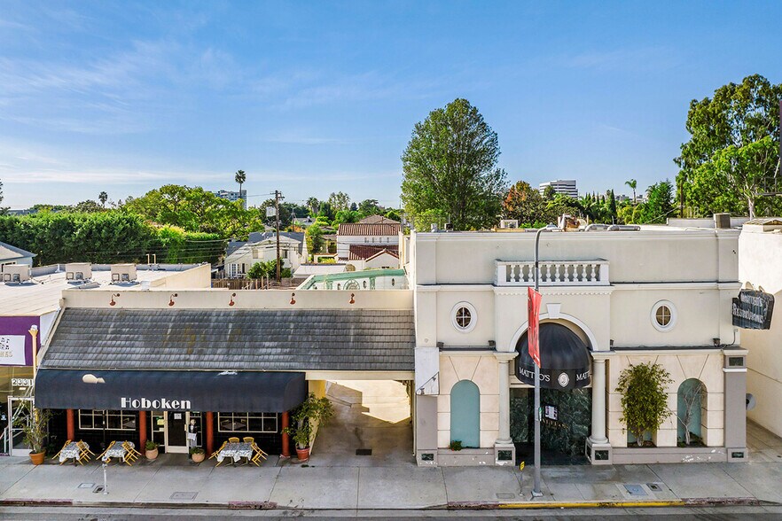 More Photos Of 2319-2323 Westwood Blvd, Los Angeles Restaurant For Sale