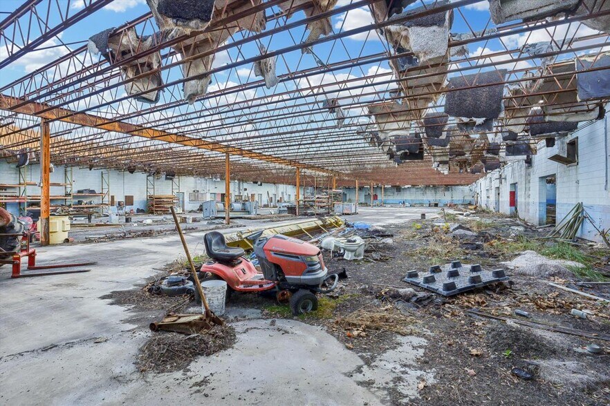 More Photos Of 113 Aileen Rd, Flint Hill Warehouse For Sale