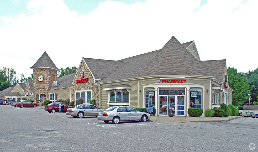 464 Main St 1st Fl Ste  