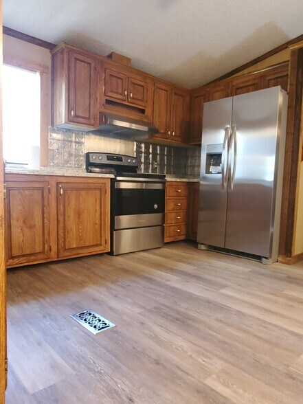 More Photos Of 138 Grey Moss Ct, Ingram Apartments For Sale