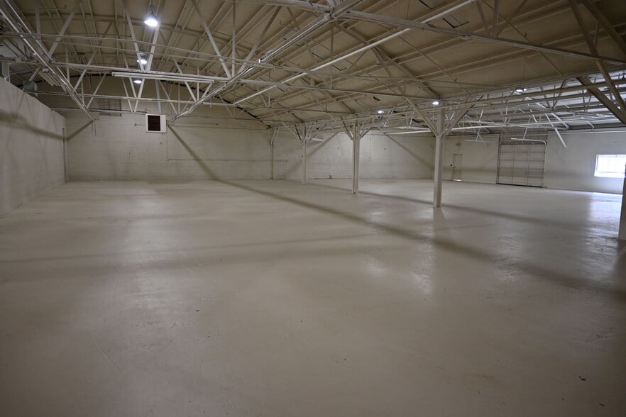 More Photos Of 611 28th St S, Birmingham Industrial For Lease