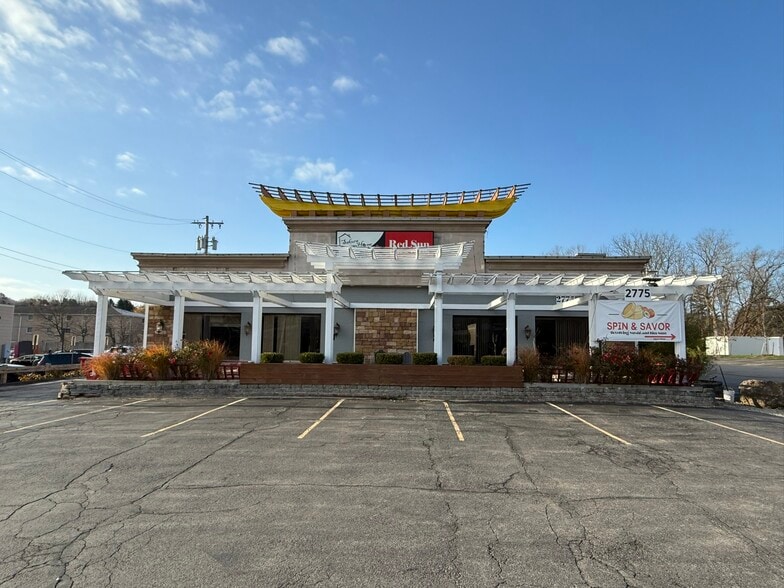 More Photos Of 2775 Monroe Ave, Rochester Restaurant For Lease