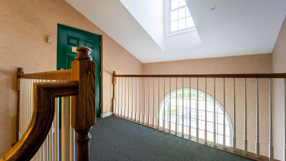 More Photos Of 5090-5096 Dorsey Hall Dr, Ellicott City Medical For Lease