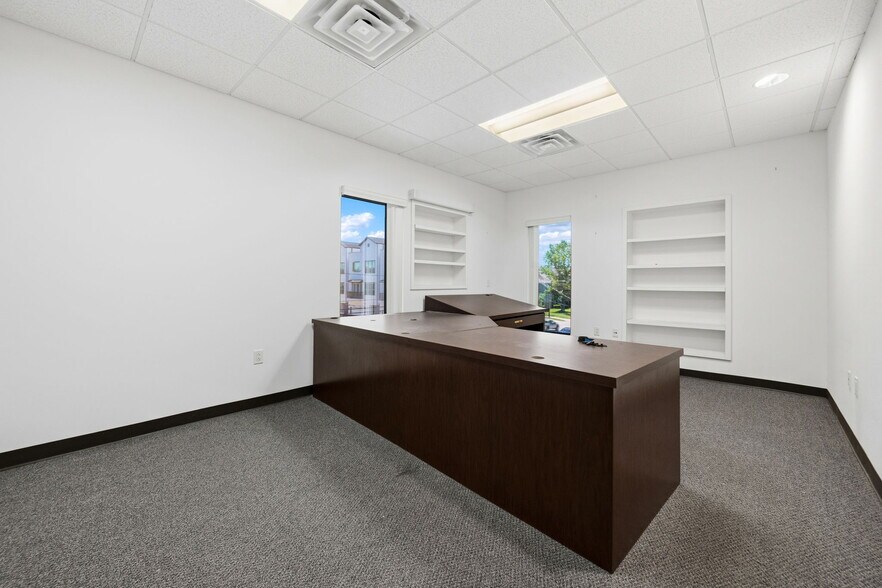 More Photos Of 901 W 18th St, Houston Warehouse For Sale