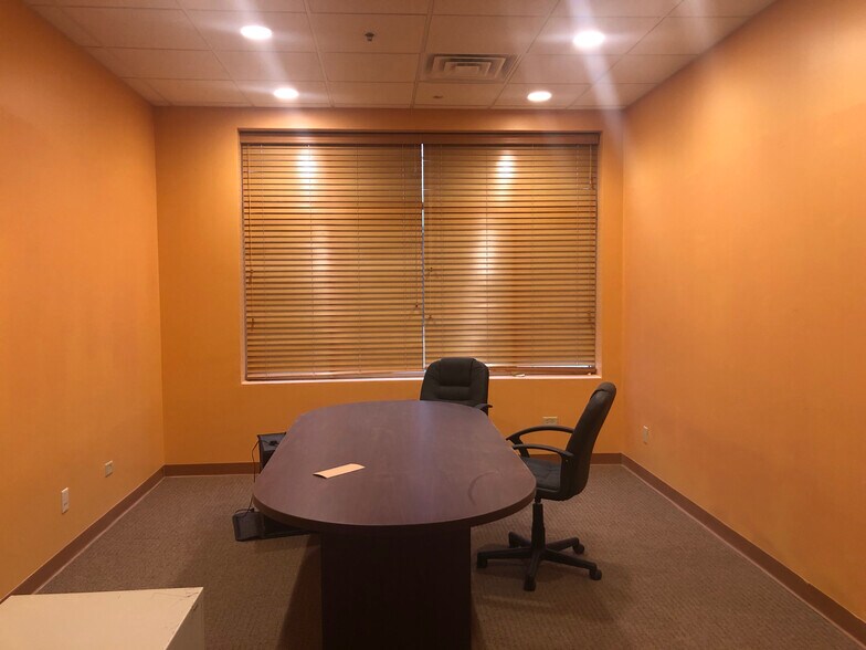 More Photos Of 2752 Forgue Dr, Naperville Office For Sale